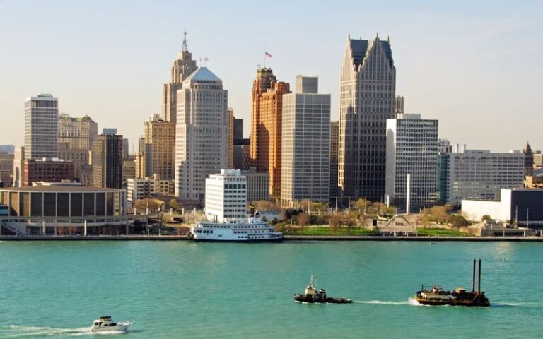 Lake Michigan travel guide